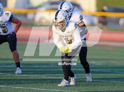 Thumbnail 2 in Simi Valley vs Oak Park photogallery.