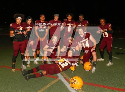 Thumbnail 2 in Simi Valley vs Oak Park photogallery.