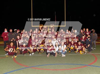Thumbnail 3 in Simi Valley vs Oak Park photogallery.