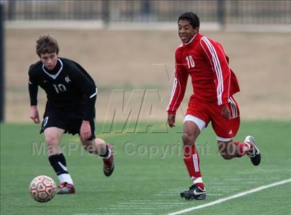 Thumbnail 3 in Belton vs. Southlake Carroll (RRISD Soccer Classic) photogallery.