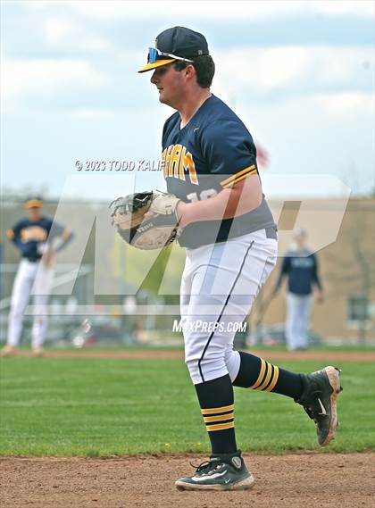 Thumbnail 1 in South Windsor @ RHAM photogallery.