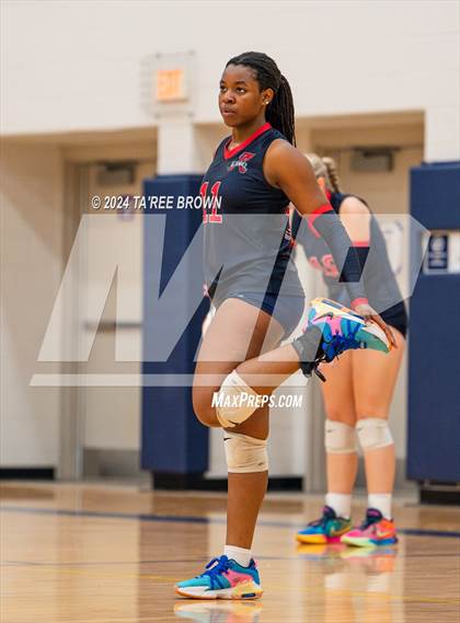 Thumbnail 3 in Albemarle @ Midlothian (VHSL Class 5 Region C Final) photogallery.