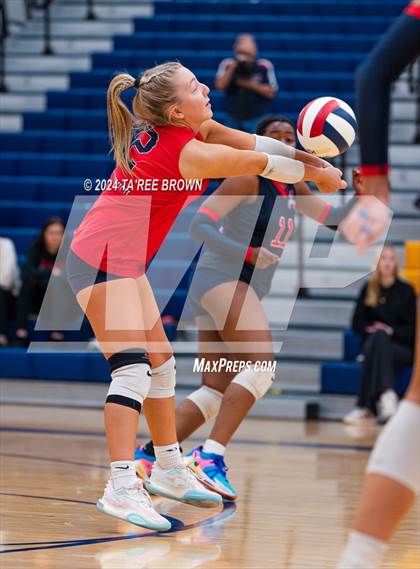 Thumbnail 2 in Albemarle @ Midlothian (VHSL Class 5 Region C Final) photogallery.