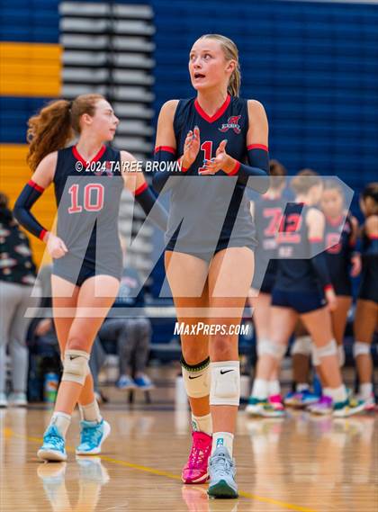 Thumbnail 3 in Albemarle @ Midlothian (VHSL Class 5 Region C Final) photogallery.
