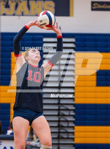 Thumbnail 3 in Albemarle @ Midlothian (VHSL Class 5 Region C Final) photogallery.
