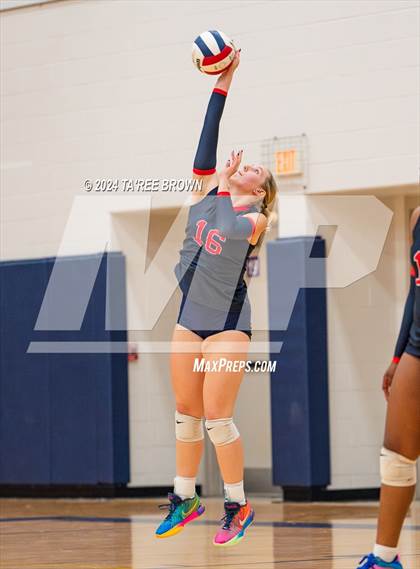 Thumbnail 1 in Albemarle @ Midlothian (VHSL Class 5 Region C Final) photogallery.