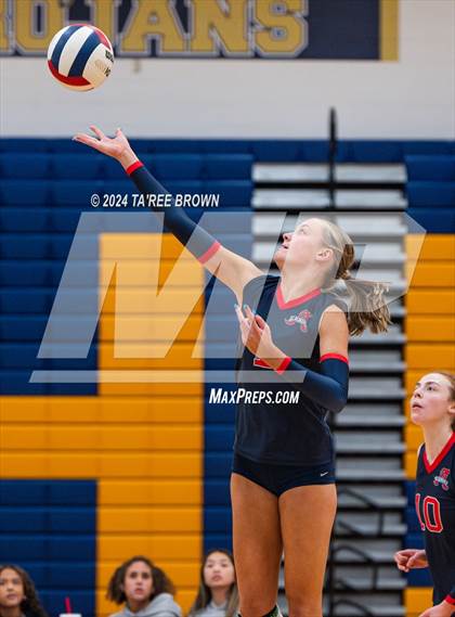 Thumbnail 3 in Albemarle @ Midlothian (VHSL Class 5 Region C Final) photogallery.