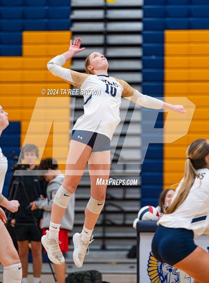 Thumbnail 3 in Albemarle @ Midlothian (VHSL Class 5 Region C Final) photogallery.