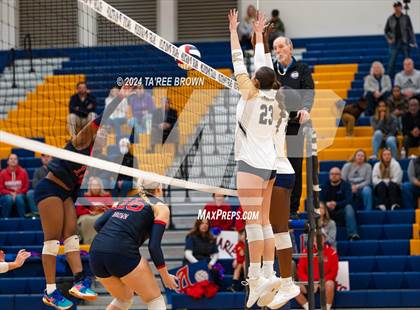 Thumbnail 3 in Albemarle @ Midlothian (VHSL Class 5 Region C Final) photogallery.