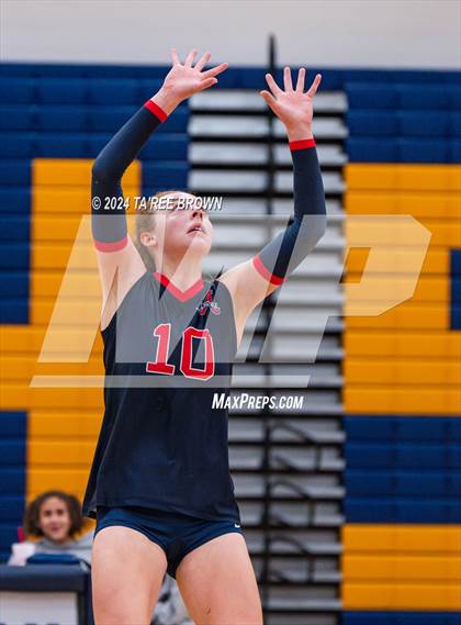 Thumbnail 1 in Albemarle @ Midlothian (VHSL Class 5 Region C Final) photogallery.