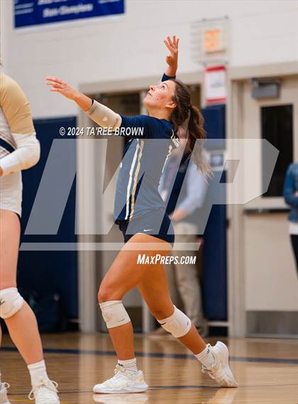 Thumbnail 3 in Albemarle @ Midlothian (VHSL Class 5 Region C Final) photogallery.