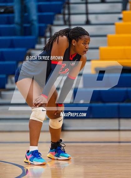 Thumbnail 2 in Albemarle @ Midlothian (VHSL Class 5 Region C Final) photogallery.