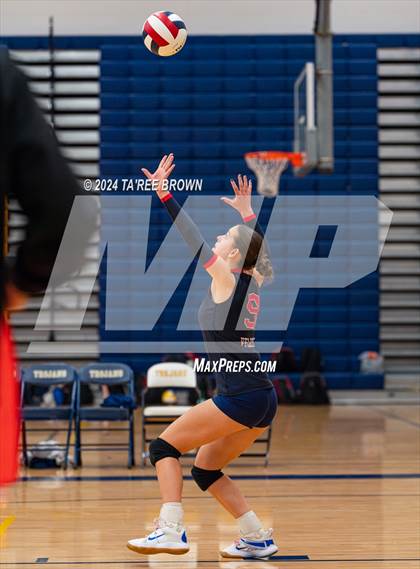 Thumbnail 2 in Albemarle @ Midlothian (VHSL Class 5 Region C Final) photogallery.