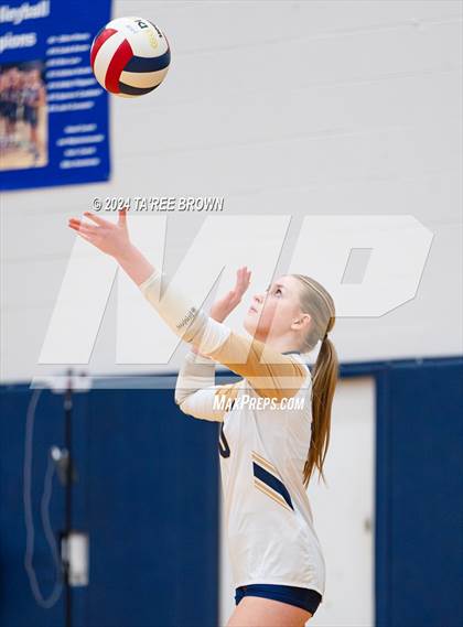 Thumbnail 1 in Albemarle @ Midlothian (VHSL Class 5 Region C Final) photogallery.