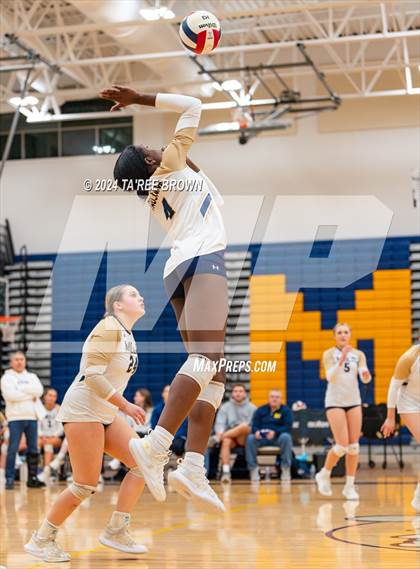 Thumbnail 3 in Albemarle @ Midlothian (VHSL Class 5 Region C Final) photogallery.