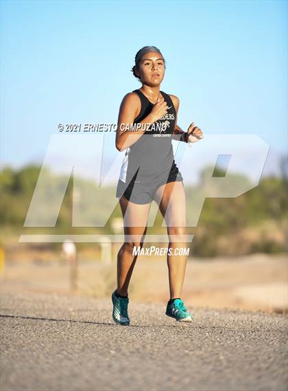Thumbnail 2 in Yuma Varsity District Championship photogallery.