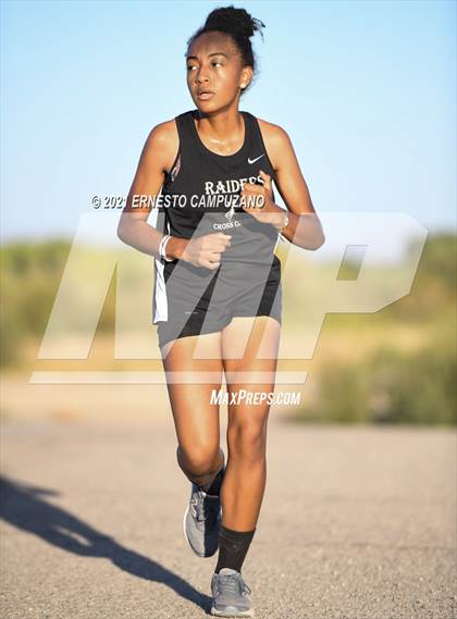 Thumbnail 1 in Yuma Varsity District Championship photogallery.
