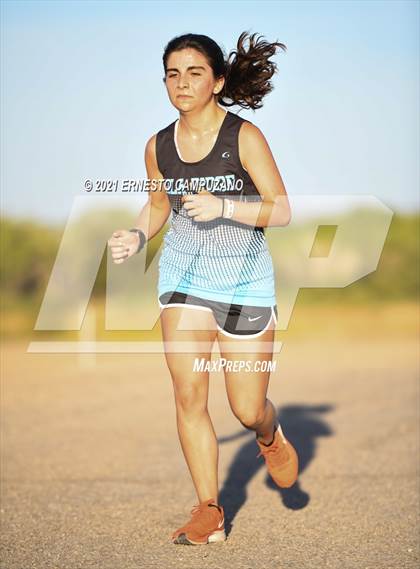 Thumbnail 2 in Yuma Varsity District Championship photogallery.