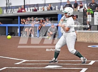 Thumbnail 1 in Franklin vs East Bernard (UIL 3A Regional Semifinal Playoff) photogallery.