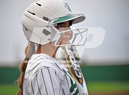 Thumbnail 3 in Franklin vs East Bernard (UIL 3A Regional Semifinal Playoff) photogallery.