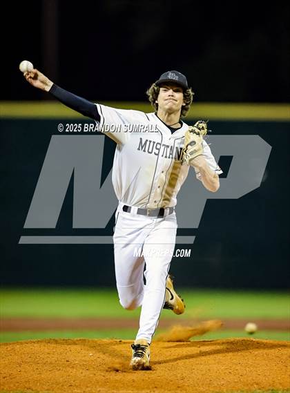 Thumbnail 2 in Jemison vs Isabella (Chilton County Tournament Round 2) photogallery.