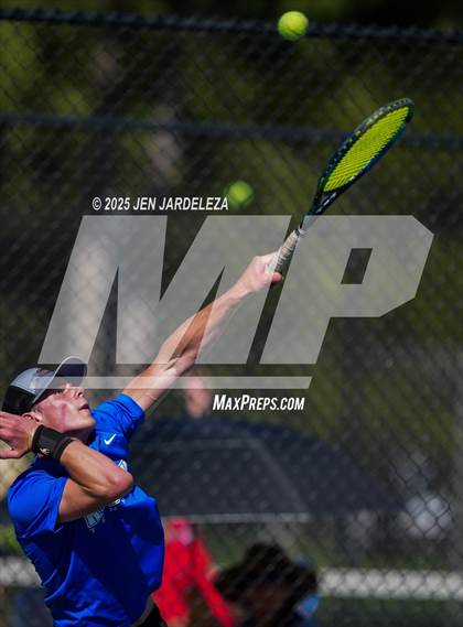 Thumbnail 3 in CHSAA 4A Individual Tournament (Day 1) photogallery.