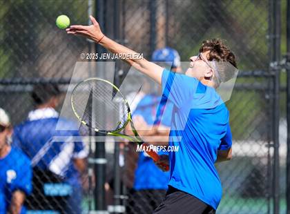 Thumbnail 2 in CHSAA 4A Individual Tournament (Day 1) photogallery.