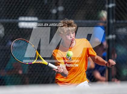 Thumbnail 1 in CHSAA 4A Individual Tournament (Day 1) photogallery.