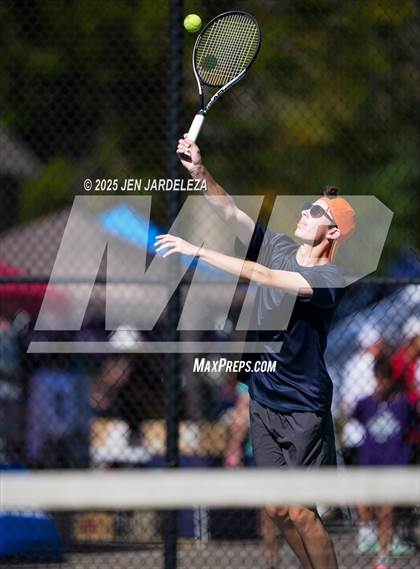 Thumbnail 1 in CHSAA 4A Individual Tournament (Day 1) photogallery.