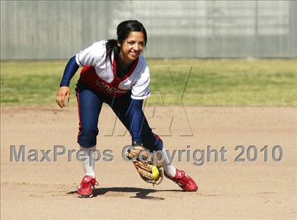Thumbnail 1 in Sanger vs. Centennial photogallery.