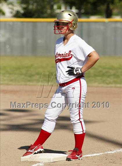 Thumbnail 2 in Sanger vs. Centennial photogallery.