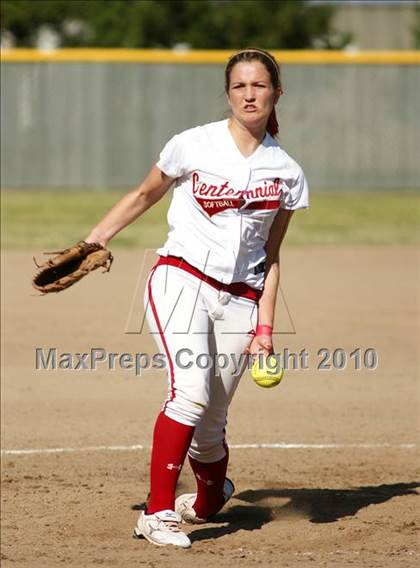 Thumbnail 3 in Sanger vs. Centennial photogallery.