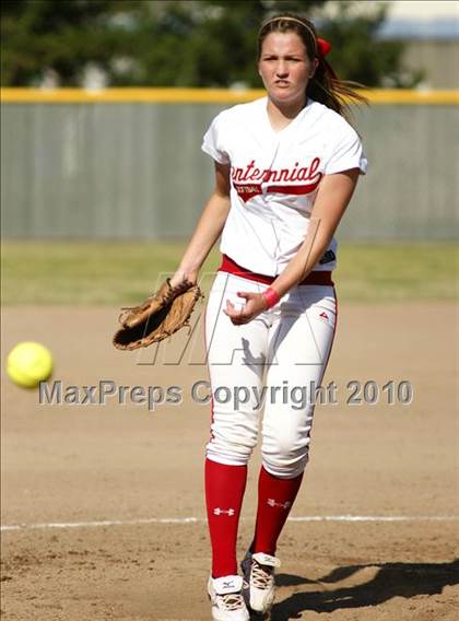 Thumbnail 1 in Sanger vs. Centennial photogallery.