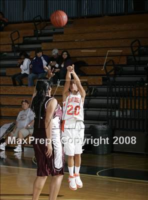 Thumbnail 3 in St. Joseph (Lakewood) vs. Calexico (Barona SoCal Holiday Prep Classic) photogallery.