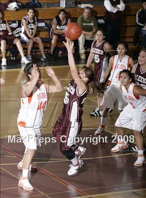 Thumbnail 2 in St. Joseph (Lakewood) vs. Calexico (Barona SoCal Holiday Prep Classic) photogallery.