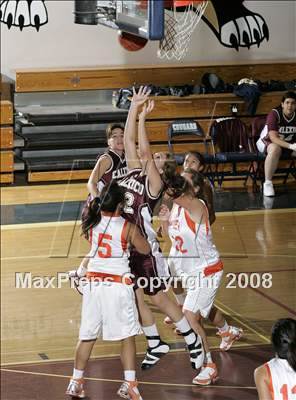 Thumbnail 3 in St. Joseph (Lakewood) vs. Calexico (Barona SoCal Holiday Prep Classic) photogallery.