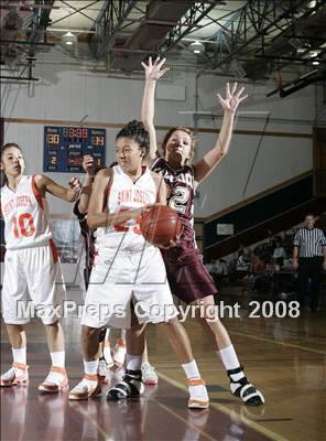 Thumbnail 3 in St. Joseph (Lakewood) vs. Calexico (Barona SoCal Holiday Prep Classic) photogallery.