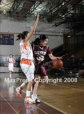Thumbnail 3 in St. Joseph (Lakewood) vs. Calexico (Barona SoCal Holiday Prep Classic) photogallery.