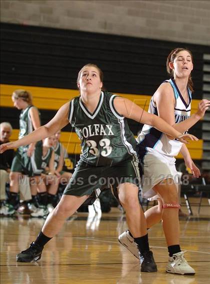 Thumbnail 3 in Colfax vs. Pleasant Valley (Lady Eagle Invitational) photogallery.