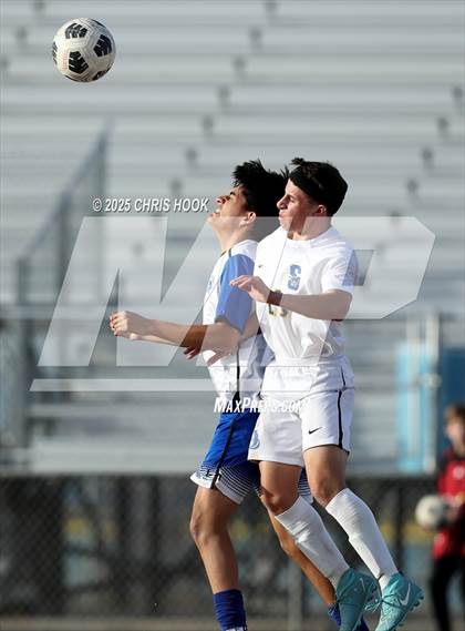Thumbnail 1 in Catalina vs Sahuarita (Ismael Arce Invitational) photogallery.