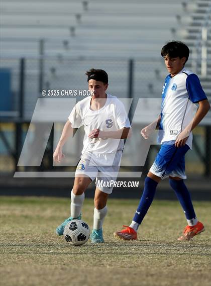 Thumbnail 3 in Catalina vs Sahuarita (Ismael Arce Invitational) photogallery.