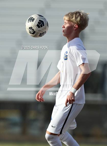 Thumbnail 2 in Catalina vs Sahuarita (Ismael Arce Invitational) photogallery.