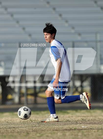 Thumbnail 1 in Catalina vs Sahuarita (Ismael Arce Invitational) photogallery.