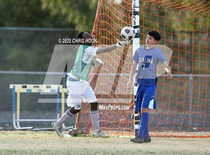 Thumbnail 3 in Catalina vs Sahuarita (Ismael Arce Invitational) photogallery.