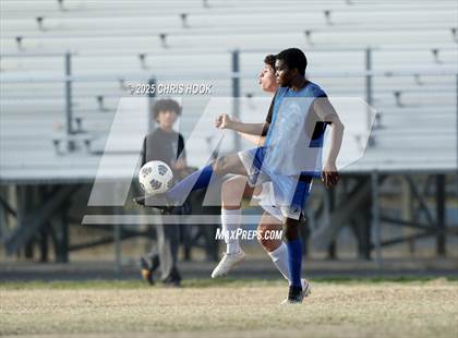 Thumbnail 3 in Catalina vs Sahuarita (Ismael Arce Invitational) photogallery.