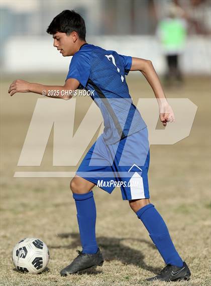 Thumbnail 3 in Catalina vs Sahuarita (Ismael Arce Invitational) photogallery.