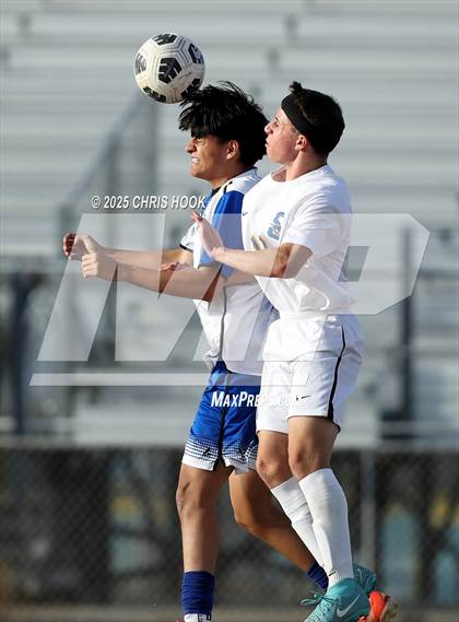 Thumbnail 3 in Catalina vs Sahuarita (Ismael Arce Invitational) photogallery.