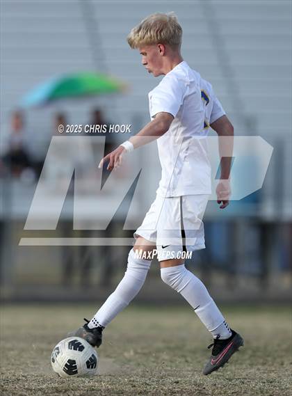 Thumbnail 1 in Catalina vs Sahuarita (Ismael Arce Invitational) photogallery.