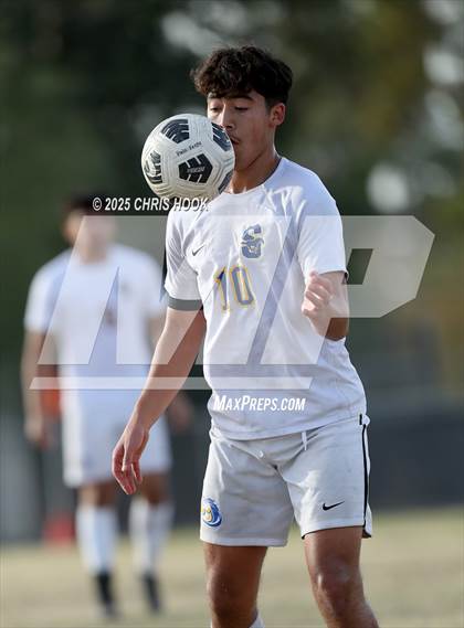 Thumbnail 1 in Catalina vs Sahuarita (Ismael Arce Invitational) photogallery.
