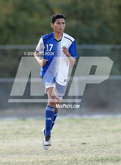 Thumbnail 2 in Catalina vs Sahuarita (Ismael Arce Invitational) photogallery.